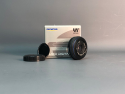 Olympus 25mm 2.8 4/3
