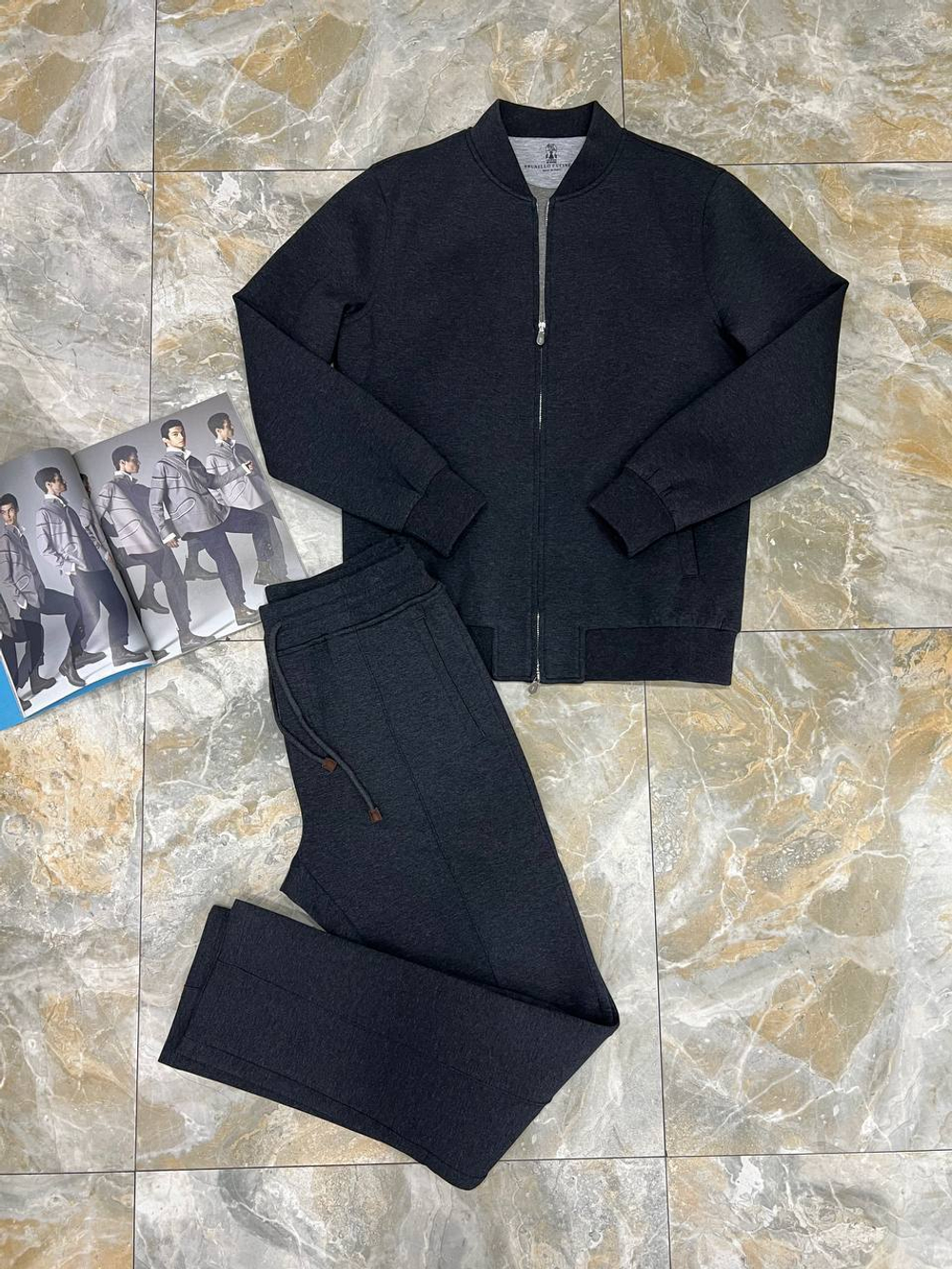 Прогулочный костюм Brunello Cucinelli