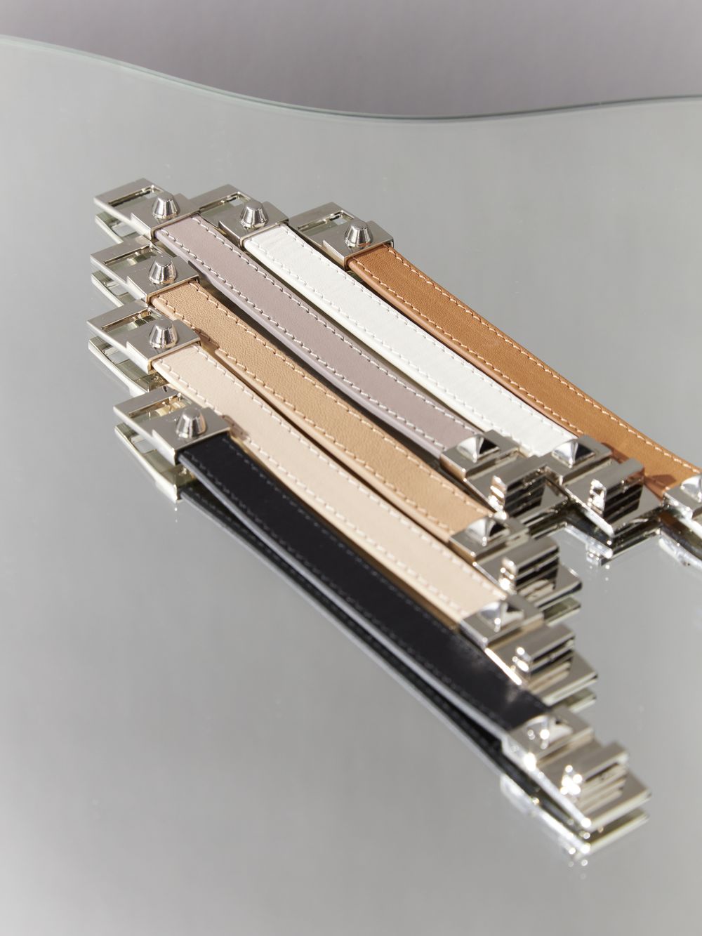 MISTRESS БРАСЛЕТ 12 MILK