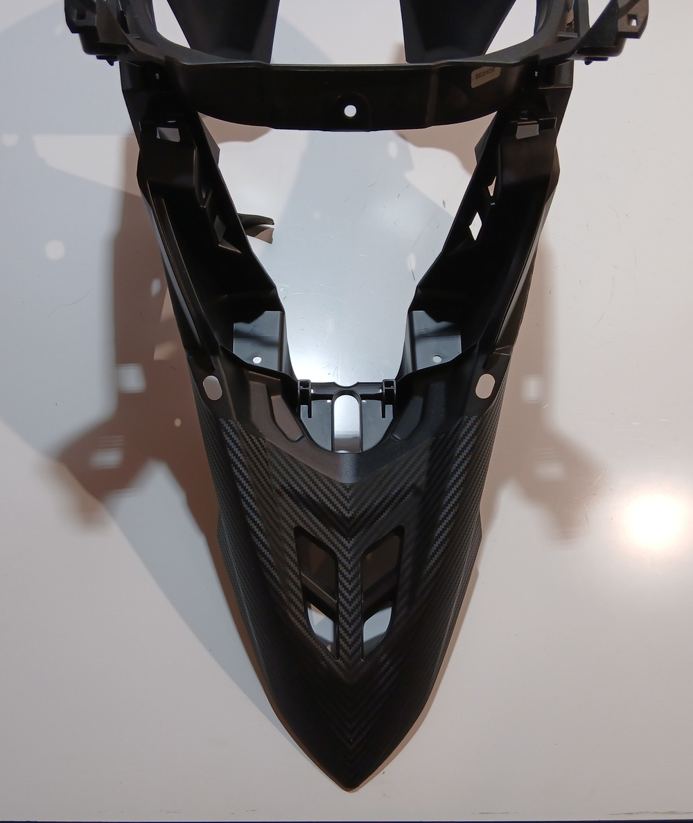 Пластик передний (Клюв) REGULMOTO  ADV 300