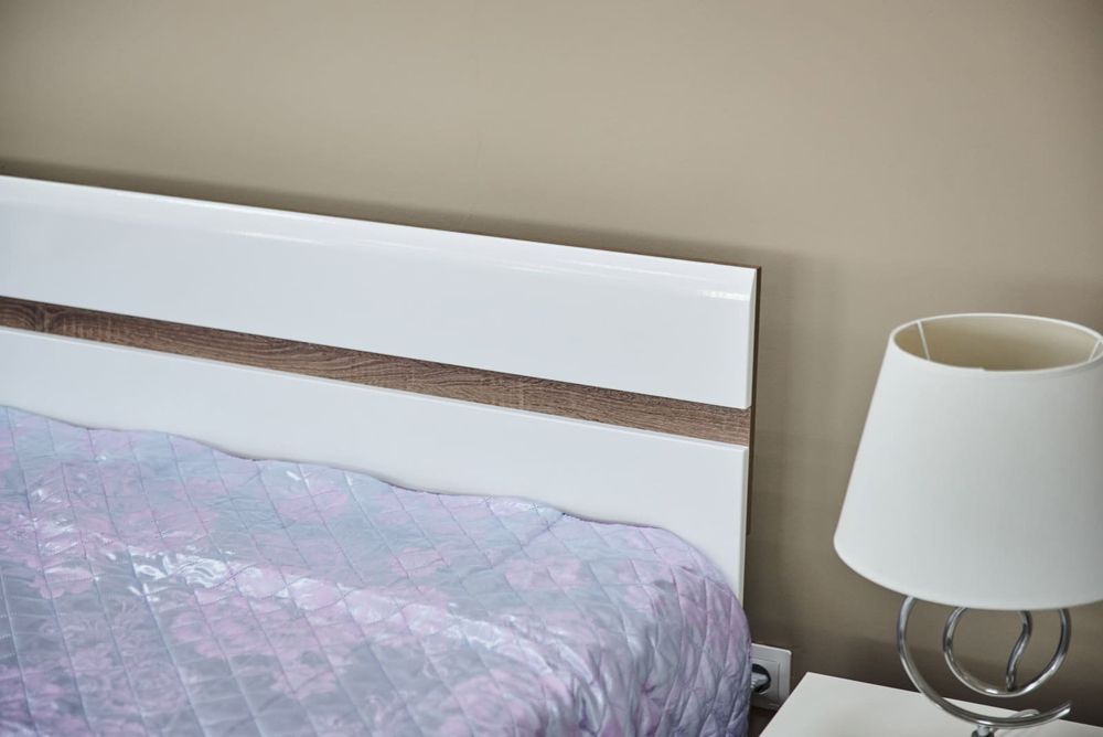 Коллекция Ультра Кровать 1800 с подъемным мех. Белый/Белый гл. (+ ортопед)