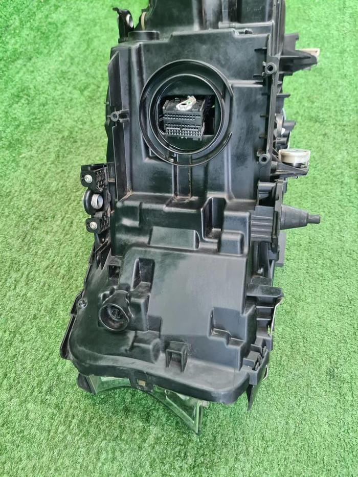 Фара правая BMW 5er G30 17-20 Adaptive LED