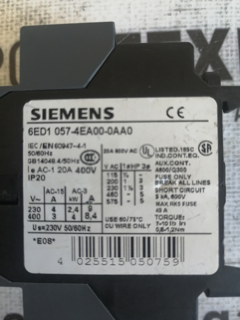 Siemens 6ED1057-4EA00-0AA0 с хранения
