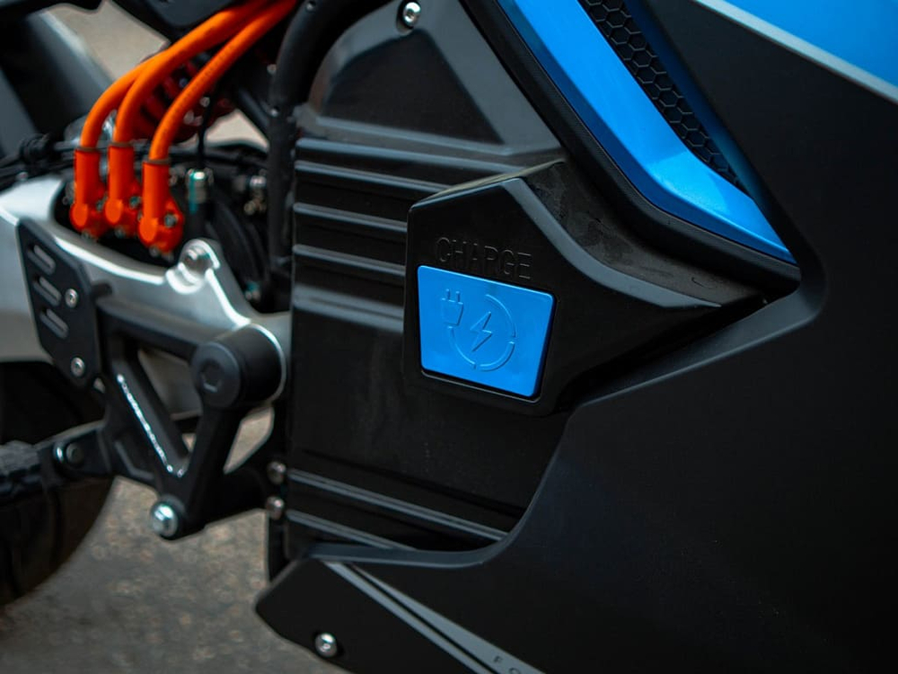 Электромотоцикл SE Lietuo