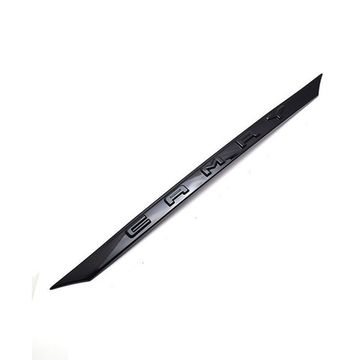 Накладка на молдинг крышки багажника Toyota Camry 2018-2023 чёрный глянец