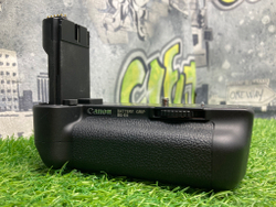 Canon BG-E4