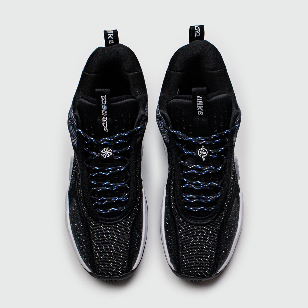Кроссовки Nike Cosmic Unity 2 Black / White
