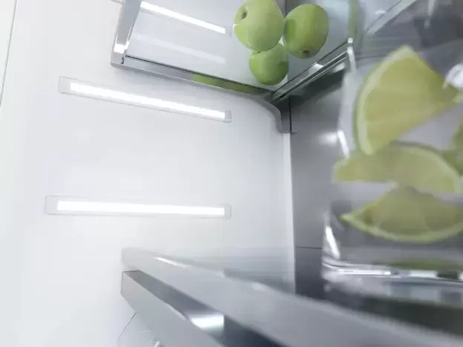 Встраиваемый холодильник Miele K2902Vi MasterCool