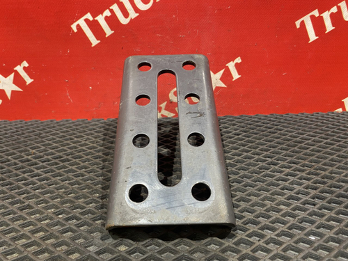 Кронштейн амортизатора заднего 2017г