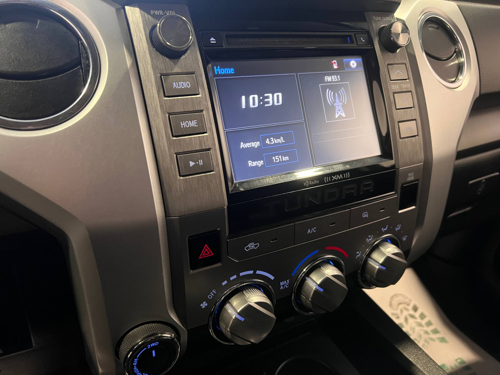 Toyota Tundra, 2017 год