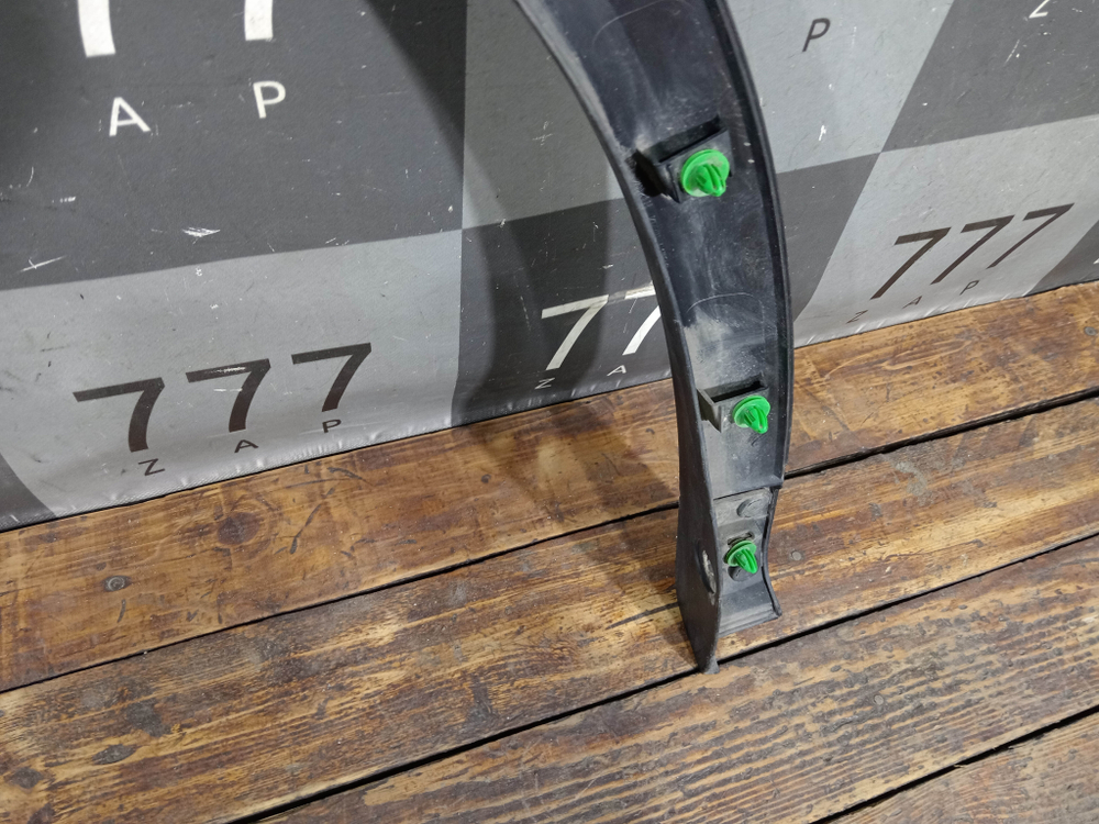 Накладка крыла переднего левого Mazda CX-5 2 (KF) 17-нв Б/У Оригинал KB7W51W30E