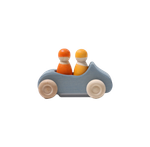 Деревянная машинка "Голубая с двумя пассажирами"
