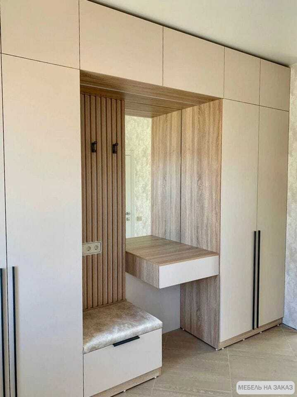 Шкаф - прихожая на заказ