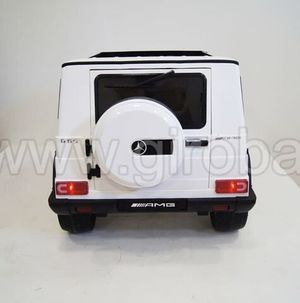 Детский электромобиль River Toys Mercedes-Benz-G65-AMG белый