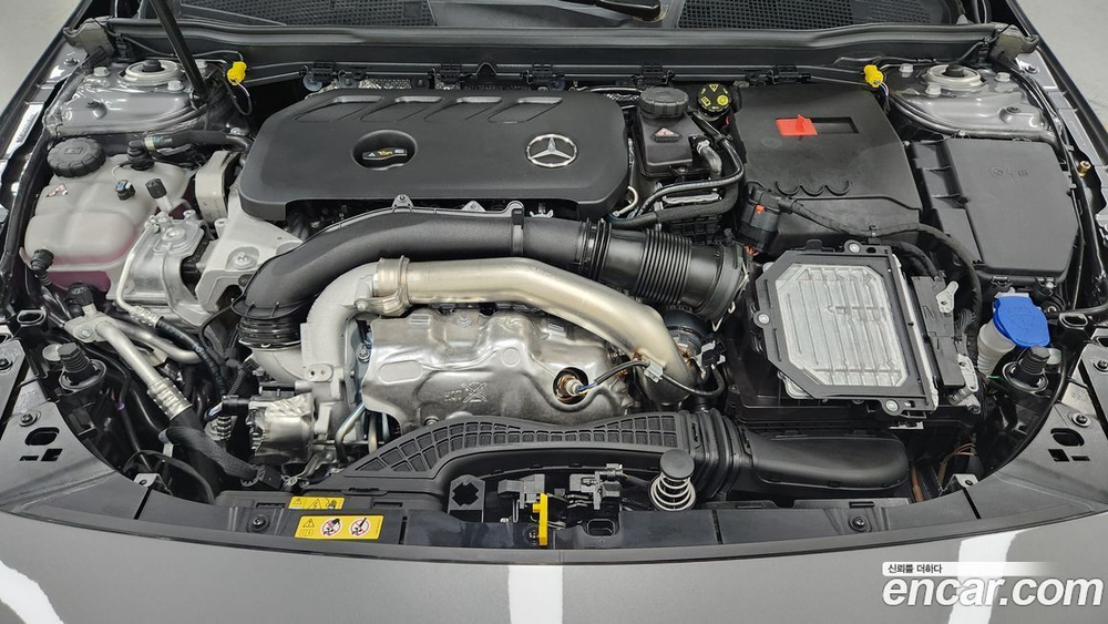 Mercedes-Benz A-Class W177 A220 Hatchback (02.2024)