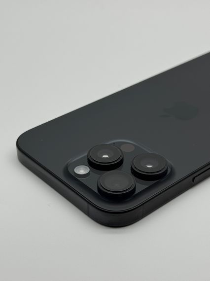 iPhone 16 Pro Max 256GB Black Titanium