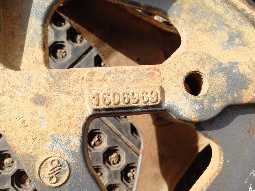 Кронштейн рессоры передней левый