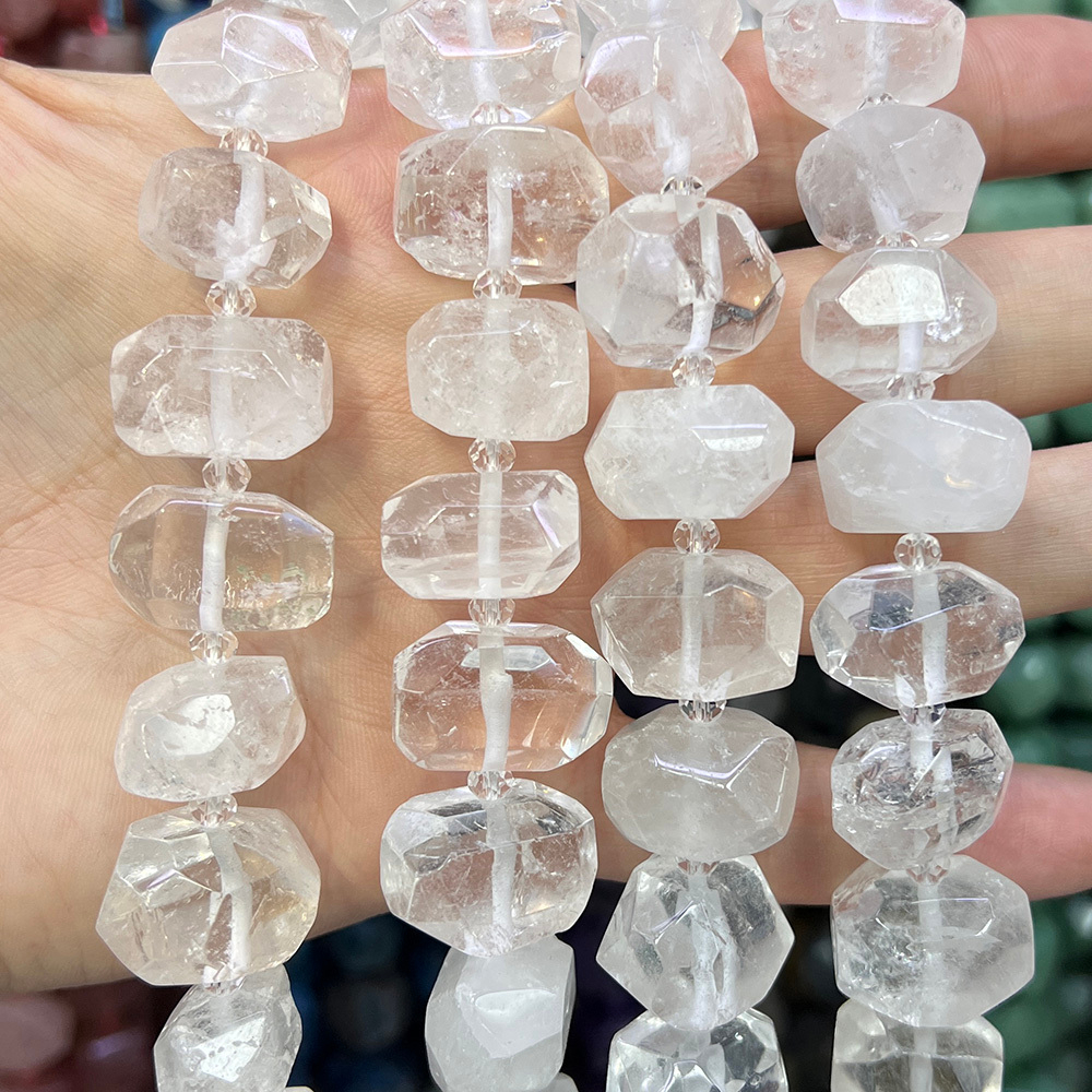 Горный Хрусталь бусины 18х13 мм, крупная грань, нитка 38 см