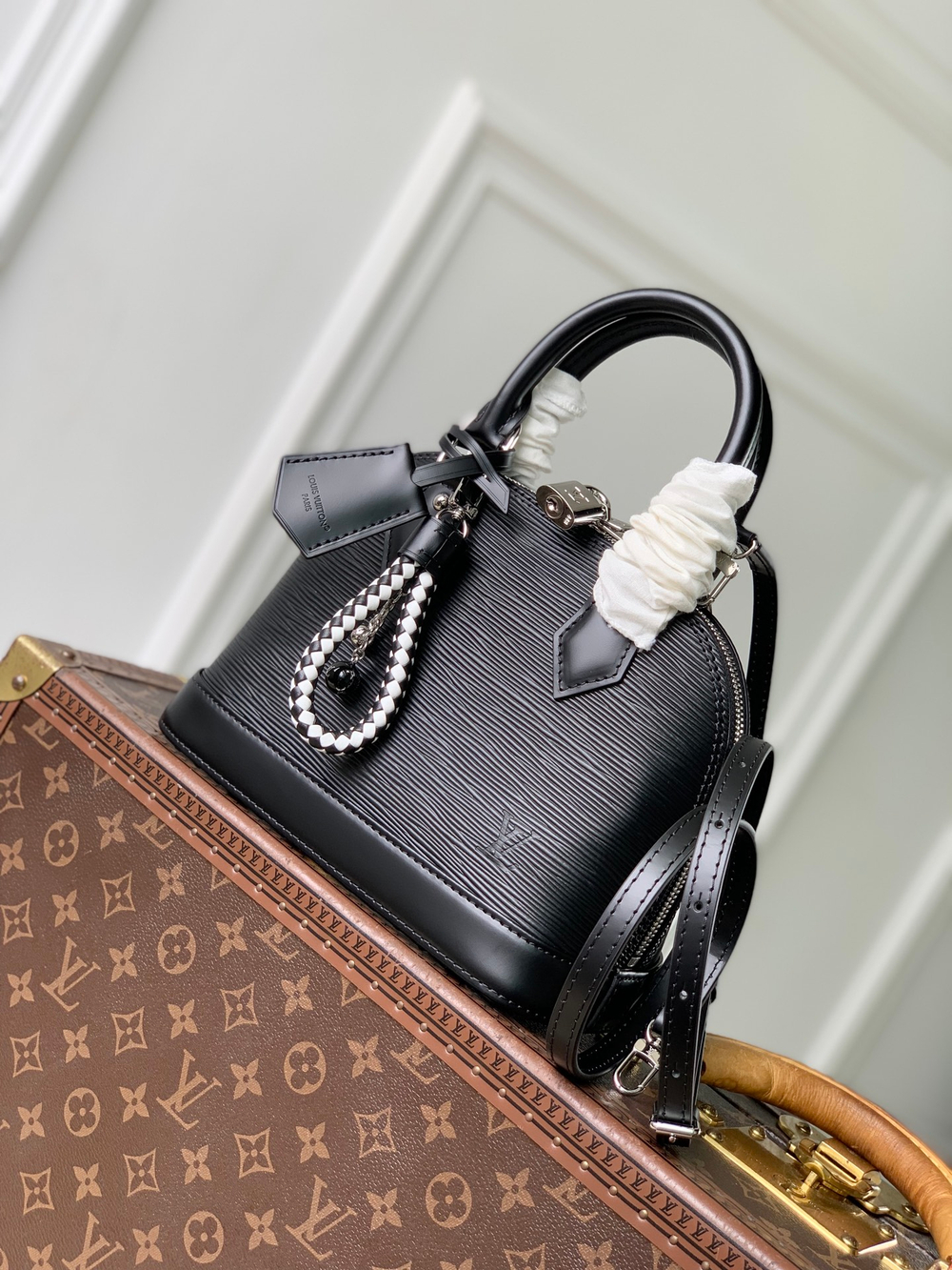 Louis Vuitton Alma BB