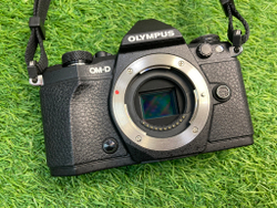 Olympus OM-D E-M5 Mark II 1.400 кадров