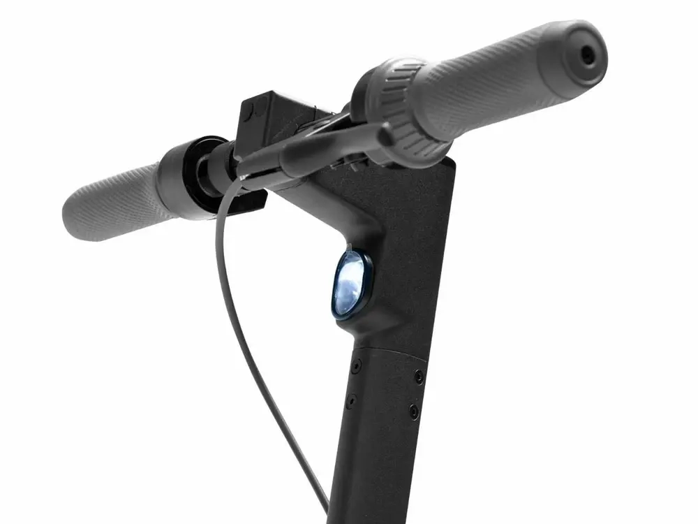 Электросамокат Ninebot KickScooter MAX