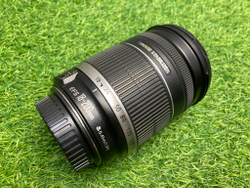 Canon EF-S 18-200mm 3.5-5.6 IS