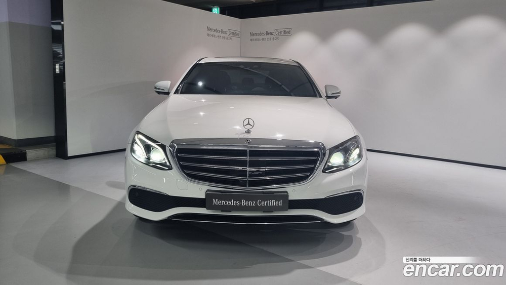 Mercedes-Benz E-Class W213 E300 4MATIC Exclusive (12.2019)