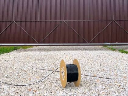 К «Романовскому Парку – 2»  подведена оптоволоконная линия