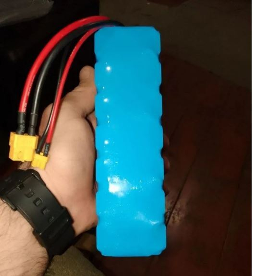 Ремонт аккумулятора для противодронного ружья Гроза 25.2В