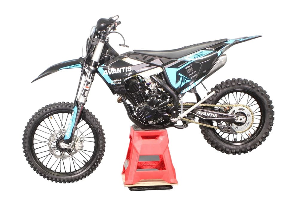 Мотоцикл кроссовый эндуро AVANTIS 250 Carb Exclusive (CB250-F/172FMM Design HS черный) ARS