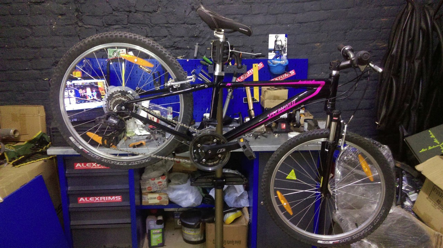 Переборка велосипеда Specialized Hotrock 24 JR, сравнение с Fuji Dynamite