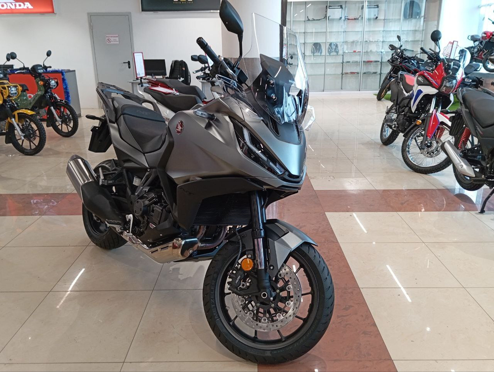 Мотоцикл Honda NT1100