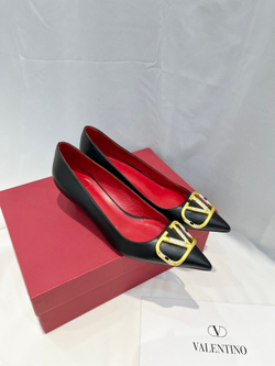 Valentino Vlogo Pump 4 cm