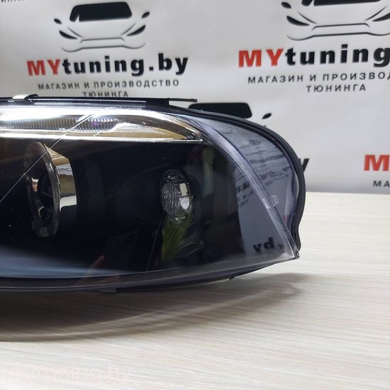 Передние фары angel eyes black для VW Passat B5 GP