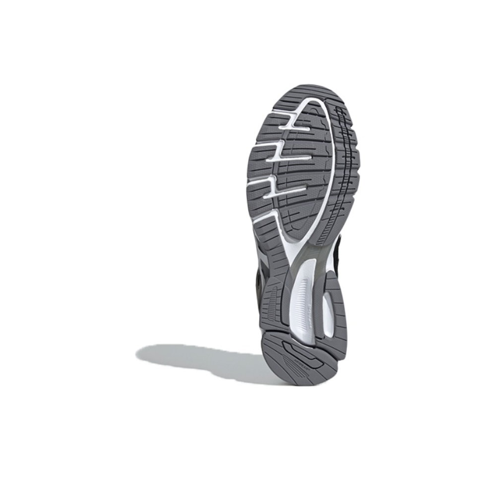 Кроссовки Adidas Equipment 10 U 'Black White Grey' GZ5304