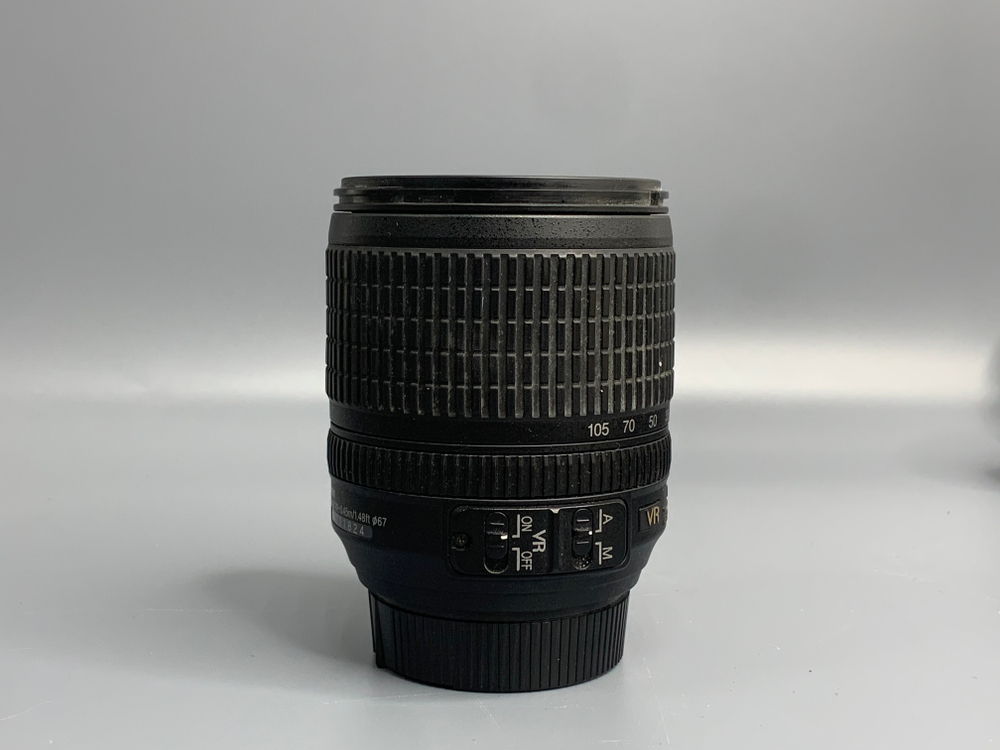 Nikon 18-105mm 3.5-5.6G AF-S ED DX VR Nikkor