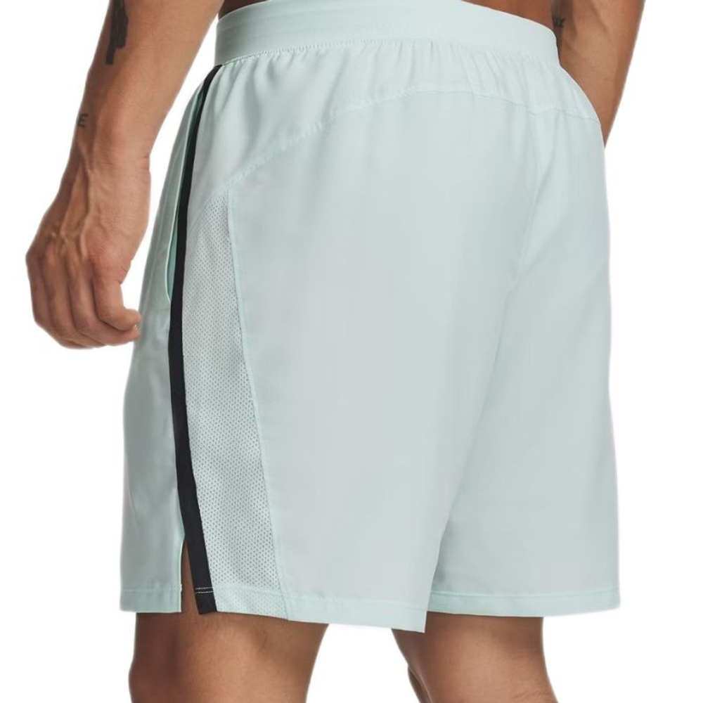 Мужские теннисные шорты Under Armour Launch 7" - deprecated/black/reflective