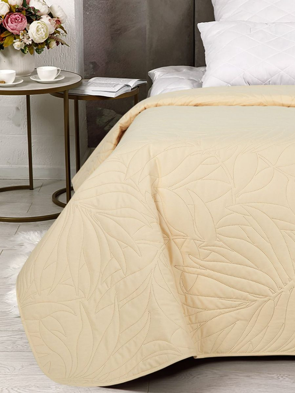 Покрывало на кровать, стеганое, поплин с размерами 215х220