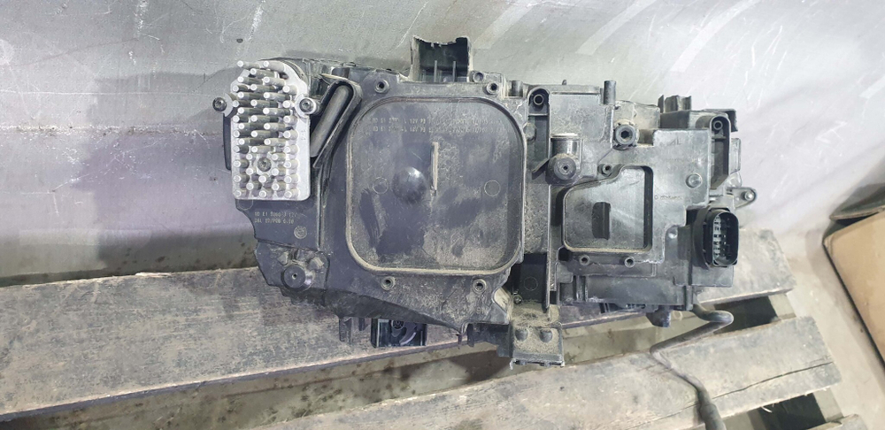 Фара левая Full Led Volkswagen Tiguan 2 16-20 Б/У Оригинал 5nb941081a