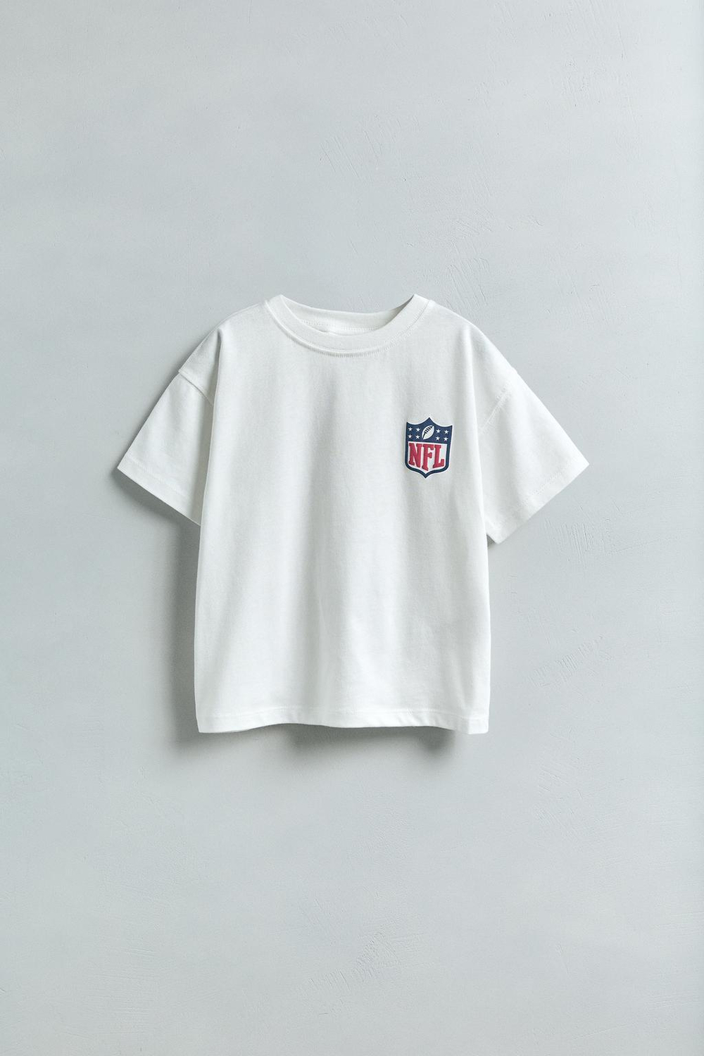 Футболка с рельефным принтом © nfl