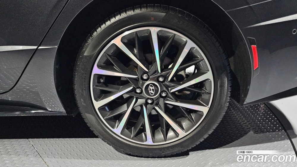 Hyundai Sonata (DN8) 2.0 (09.2021)