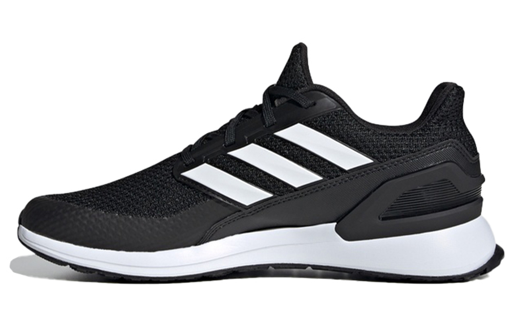 Кроссовки Adidas Rapida Run
