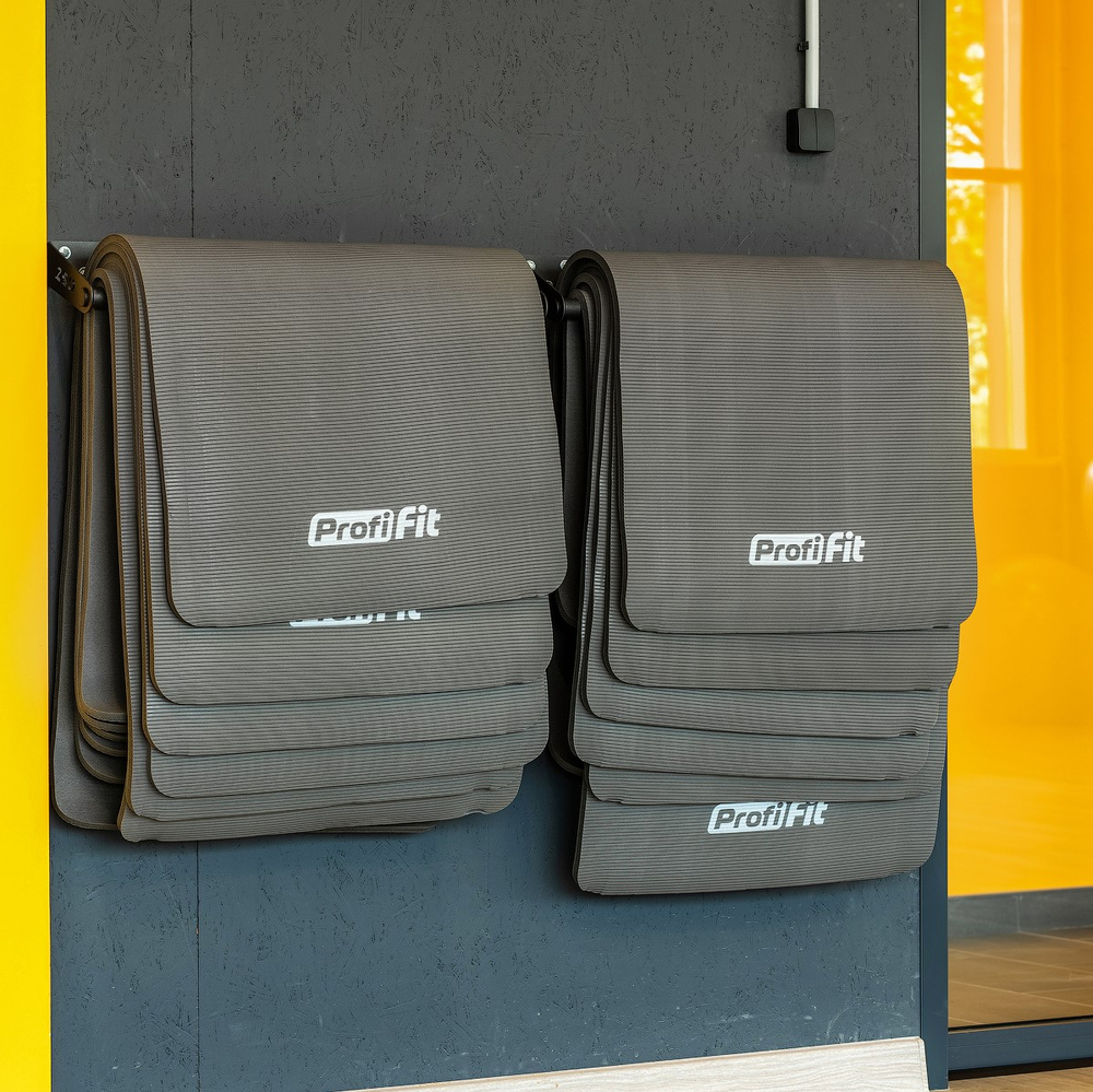 A5403 Настенный держатель для ковриков TANGEN