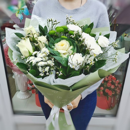 Авторский букет с брассикой (декоративной капустой)