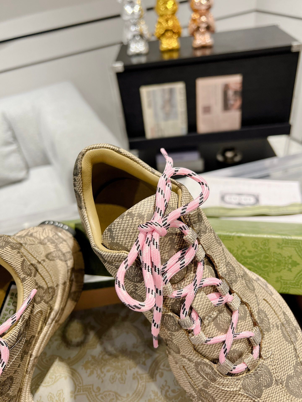 Gucci Sneaker (4 colors)