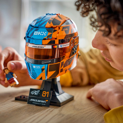 Конструктор LEGO Editions Sports 43017 Шлем Оскара Пиастри McLaren F1 Team — фото 8