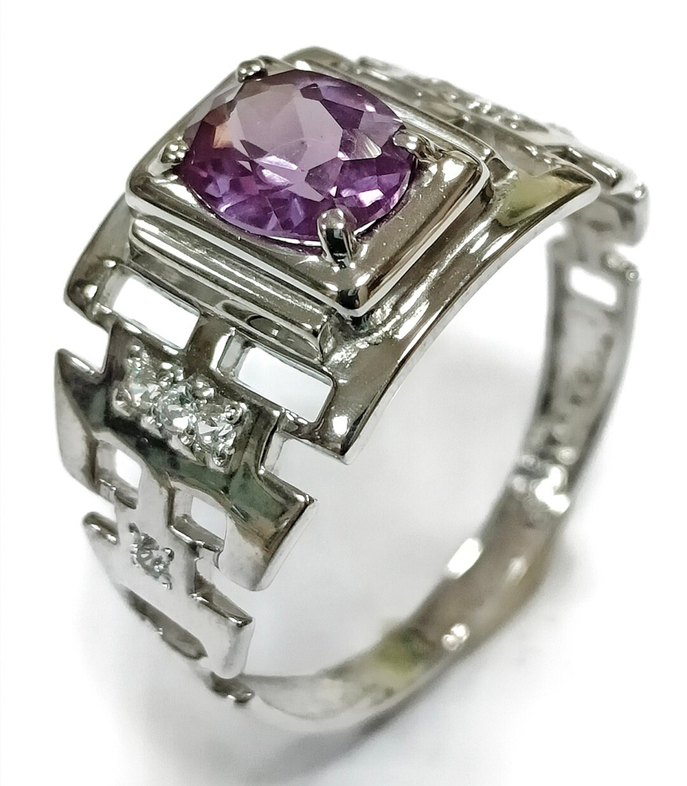 Ювелирное кольцо из серебра 925 пробы ,вставка александрит,фианиты,размер 21