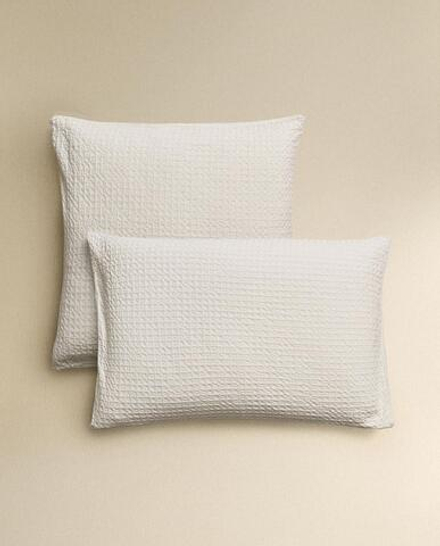 Zara Home - Наволочка с вафельной текстурой 80x80 см