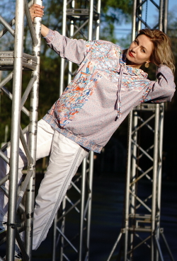 Худи "Филонов", по мотивам картины Павла Филонова «Формула петроградского пролетариата»