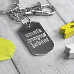 Мини брелок из титана с гравировкой на заказ